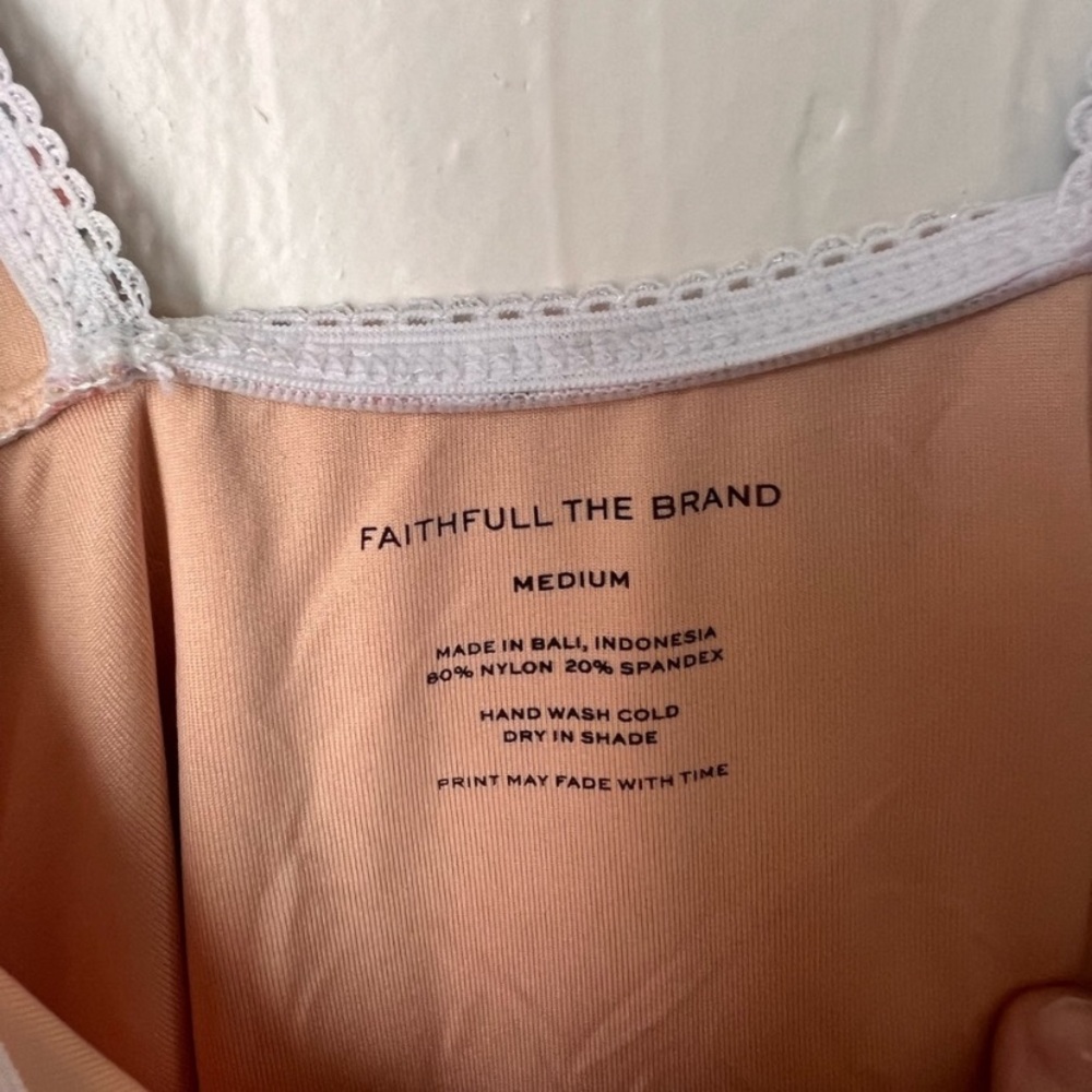 Palais One Piece FAITHFULL THE BRAND - Picture 6 of 11